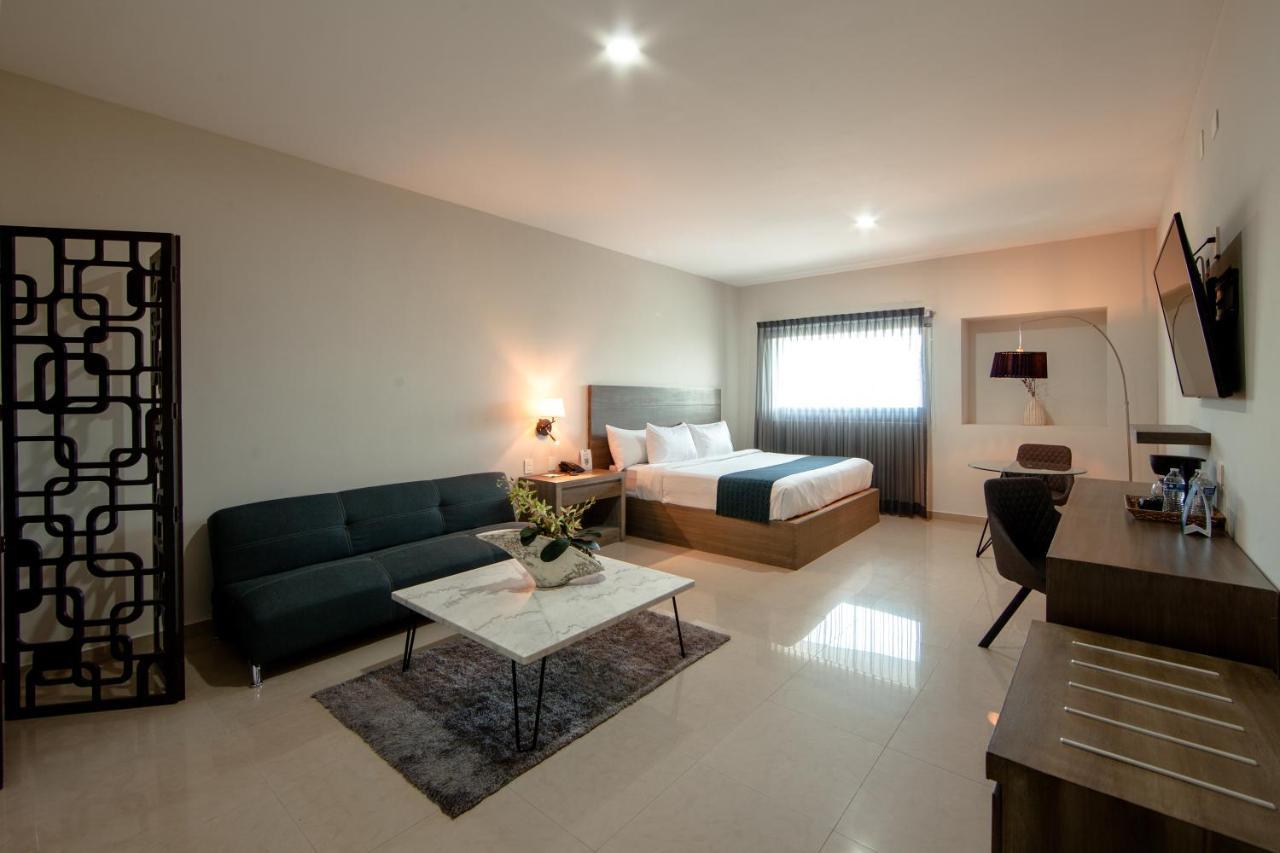 Inhouse Culiacán Exterior foto