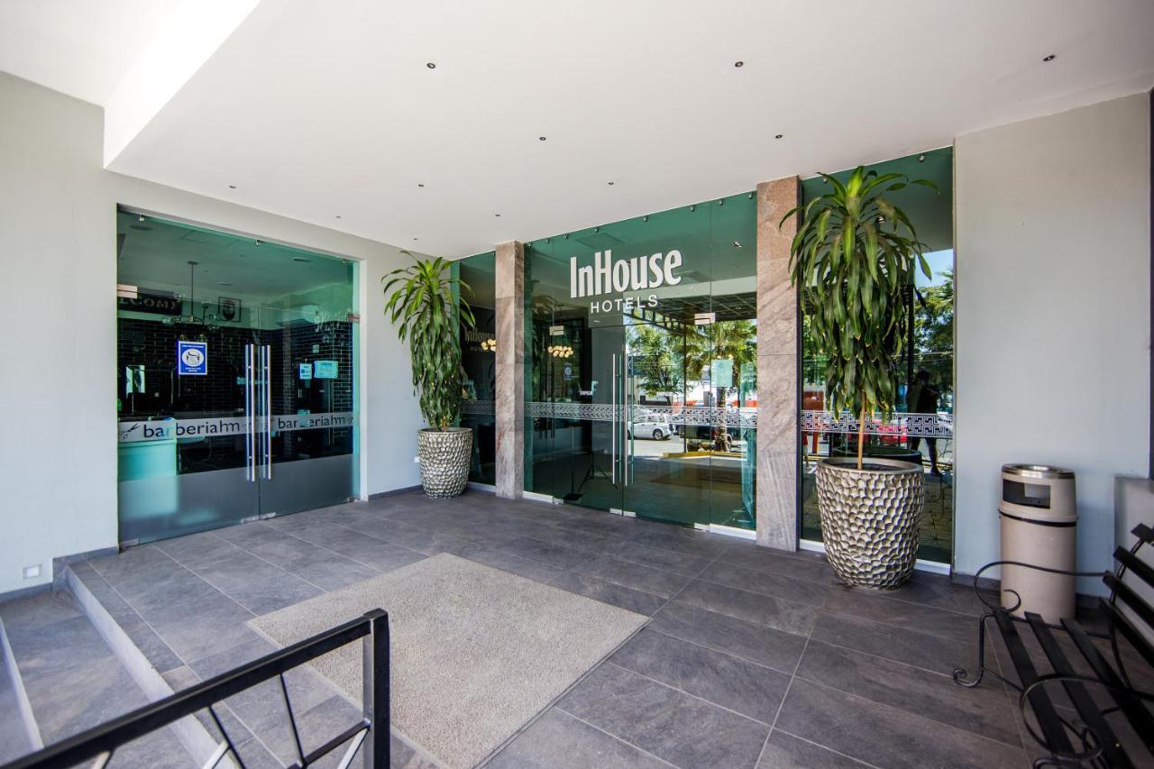 Inhouse Culiacán Exterior foto