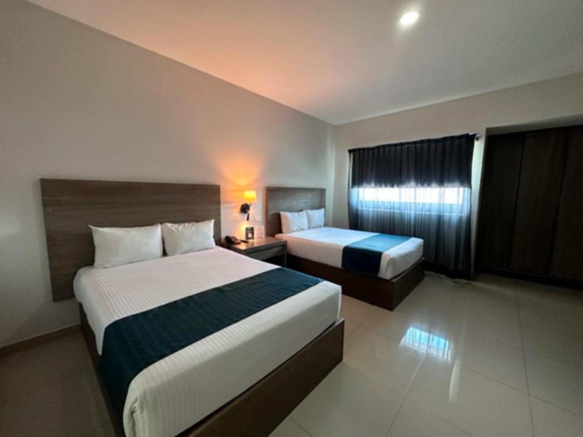 Inhouse Culiacán Exterior foto